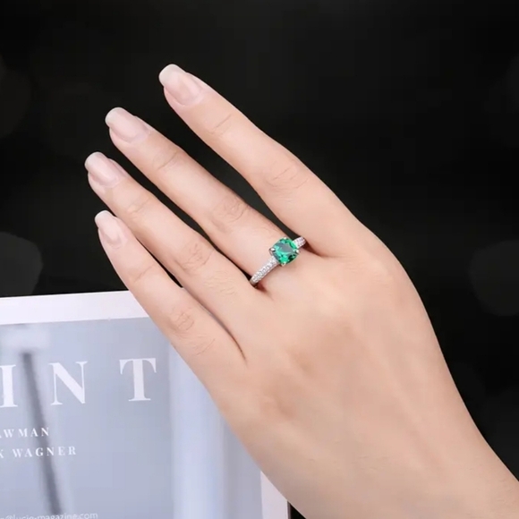 S925 Sterling Silver Ring - Picture 3 of 8